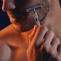 DIOR Sauvage Rasiergel Duftendes Rasiergel Trägt zum Schutz vor Irritationen bei – hohe Präzision von Sale