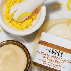 Kiehlu0027s Seren & Konzentrate Calendula Serum-Infused Water Cream von Kiehl's