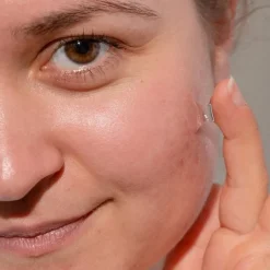 Rosental Organics Seren & Öle Akne Serum with Zinc, Tea Tree Oil & Probiotics von