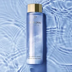 Clu00E9 de Peau Beautu00E9 Serum Essential Refining Essence von Clé de Peau Beauté