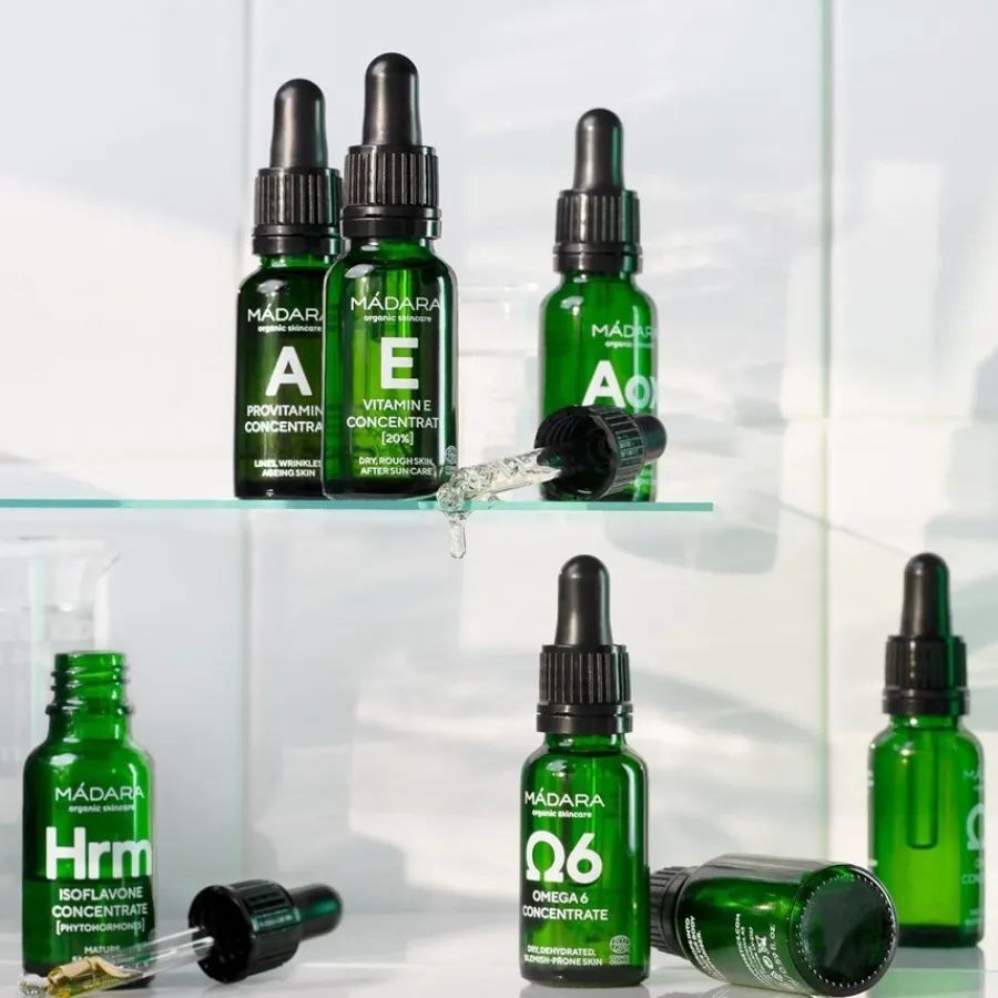 Mu00C1DARA Serum Plant Stem Cell Concentrate von MÁDARA