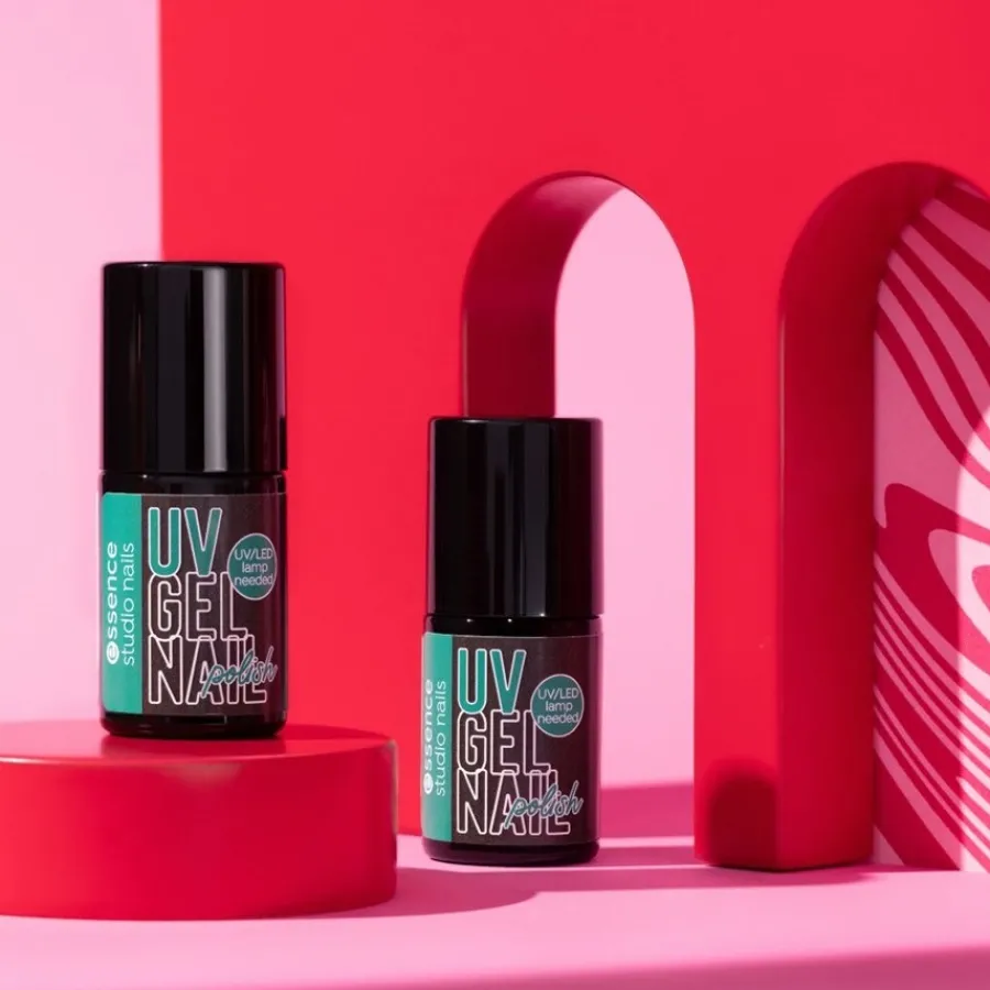 Essence Studio Nails UV GEL NAIL Polish von