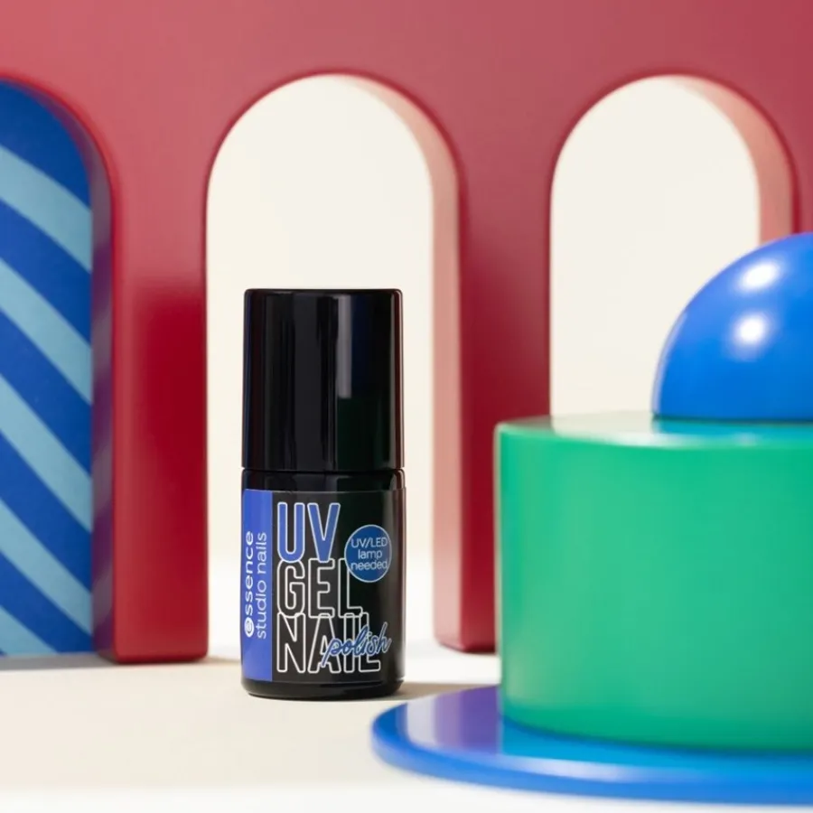 Essence Studio Nails UV GEL NAIL Polish von