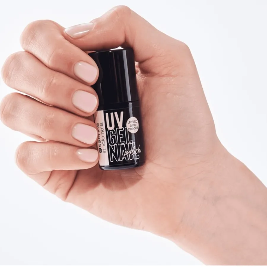 Essence Studio Nails UV GEL NAIL Polish von