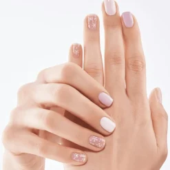 Essence Studio Nails UV GEL NAIL Polish von