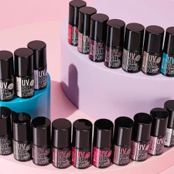 Essence Studio Nails UV GEL NAIL Polish von