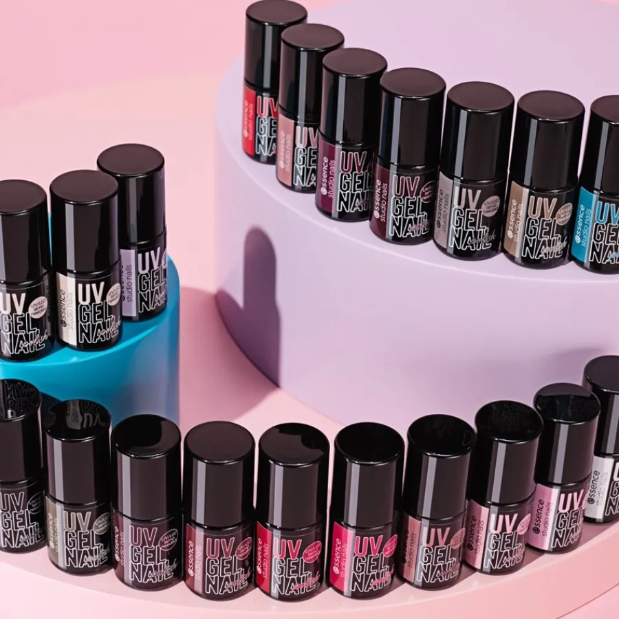 Essence Studio Nails UV GEL NAIL Polish von
