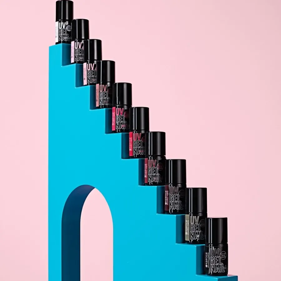 Essence Studio Nails UV GEL NAIL Polish von