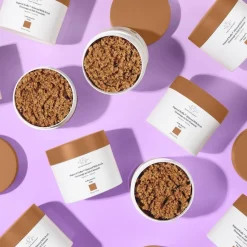 Drunk Elephant Sugared Koffie Almond Milk Scrub von