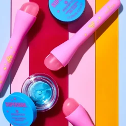 Essence Superman Colour-Changing Jelly Blush von Hot