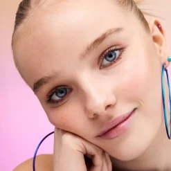 Essence Superman Colour-Changing Jelly Blush von Hot