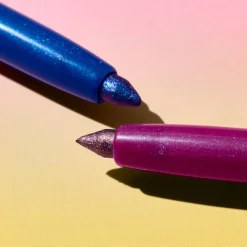 Essence Superman Duochrome Eyepencil von New