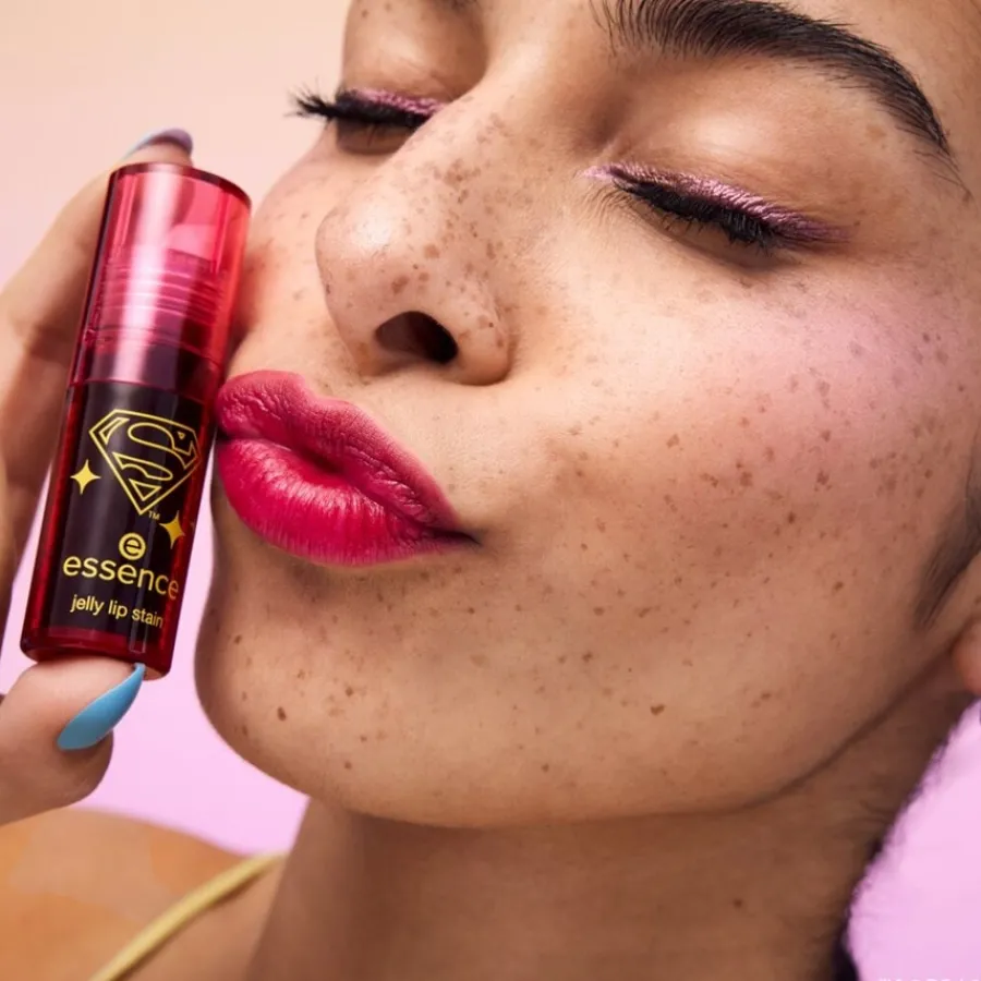 Essence Superman Jelly Lip Stain von