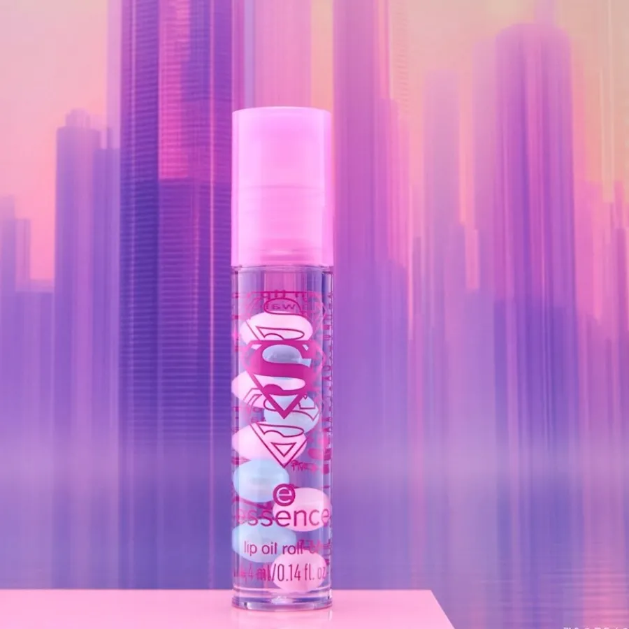 Essence Superman Lip Oil Roll-On von