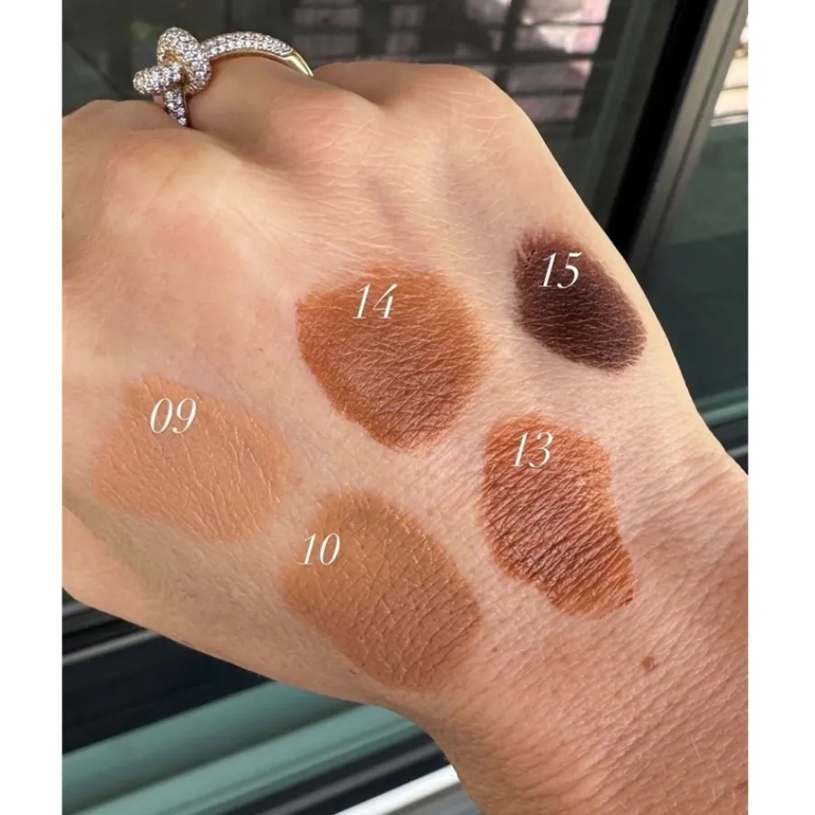 Sweed Glass Skin Foundation Outlet