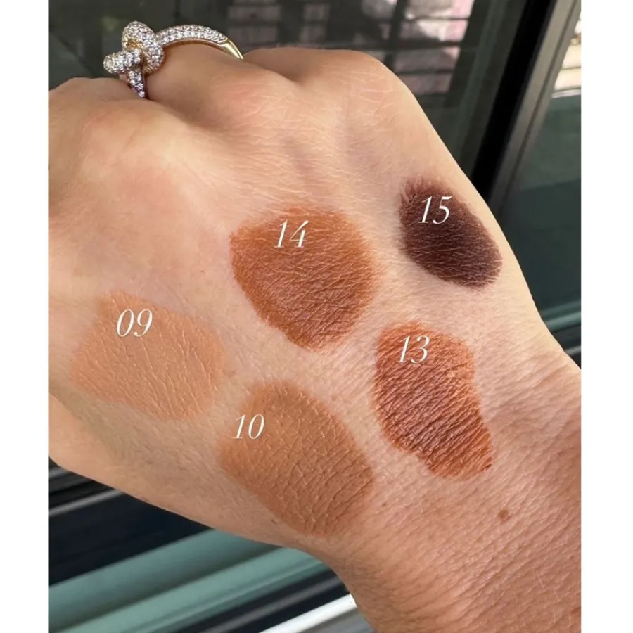 Sweed Glass Skin Foundation Outlet