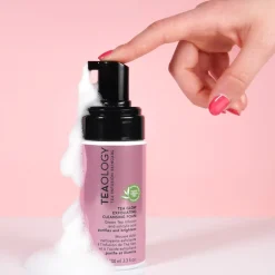 Teaology Tea Glow Exfoliating Cleansing Foam von Sale