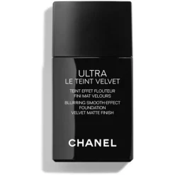 CHANEL TEINT GRUNDIERUNG ULTRA LE TEINT VELVET Foundation mit Weichzeichnereffekt. Samtig-mattes Finish. von Discount