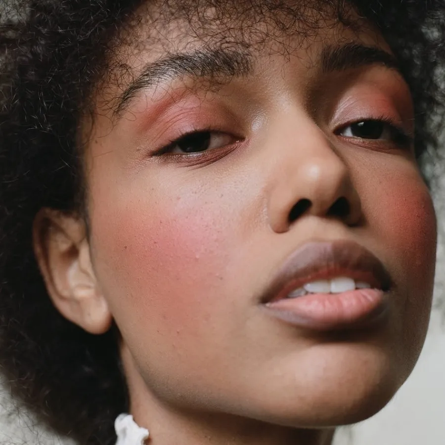 Mu00C1DARA Teint MAGNETIC BLUSH Mineral Cheek Blusher von MÁDARA