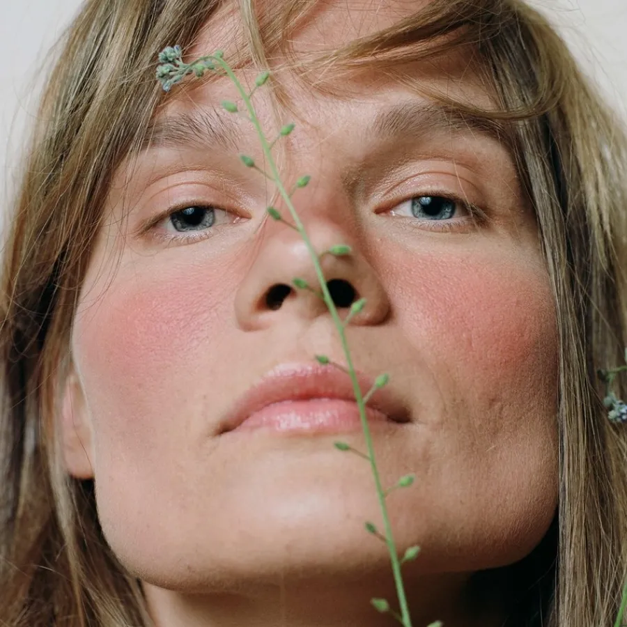 Mu00C1DARA Teint MAGNETIC BLUSH Mineral Cheek Blusher von MÁDARA