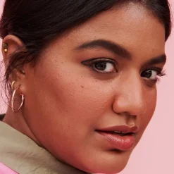 Benefit Teint Terra Rouge Mini Terracotta mit Goldschimmer von Outlet