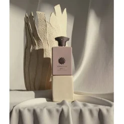 Amouage The Library Collection Opus V Woods Symphony Eau de Parfum Spray von Clearance