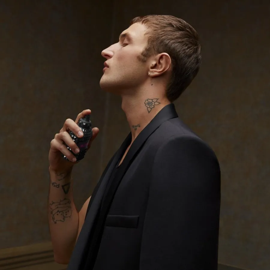 Valentino Uomo Born In Roma Parfum Extradose von Outlet