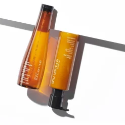 Shu Uemura Urban Moisture Hydro-Nourishing Shampoo von New