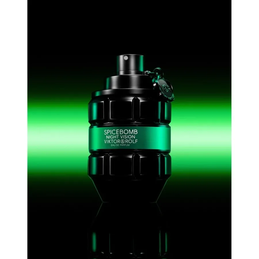 Viktor u0026 Rolf Viktor & Rolf Spicebomb Nightvision Eau de Parfum Spray
