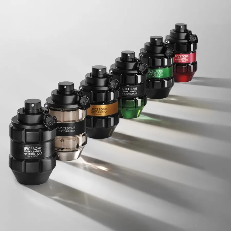 Viktor u0026 Rolf Viktor & Rolf Spicebomb Dark Leather Eau de Parfum Spray
