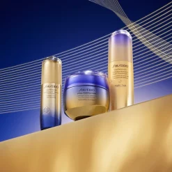 Shiseido Vital Perfection Overnight Firming Treatment von