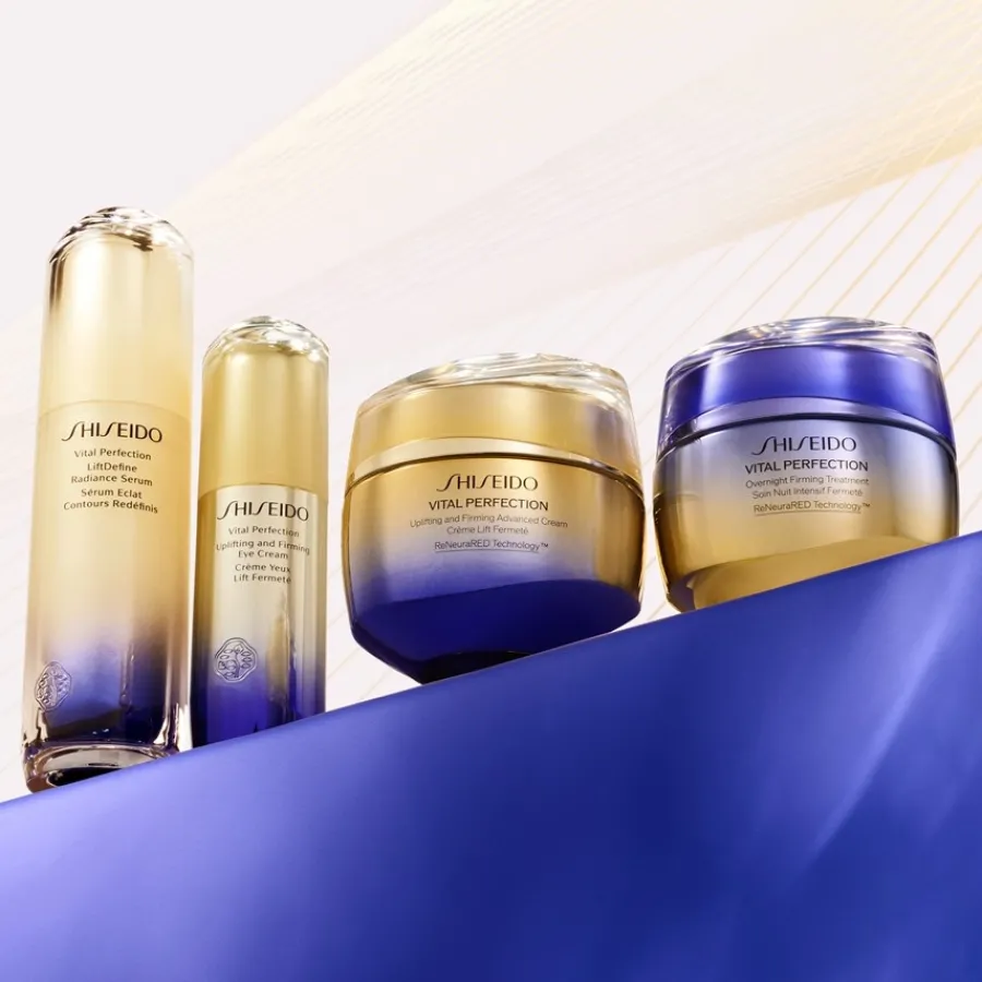 Shiseido Vital Perfection Uplifting and Firming Advanced Cream von