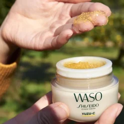 Shiseido WASO Yuzu-C Beauty Sleeping Mask von Outlet