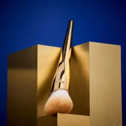 Catrice Wonder Woman Blush Brush von