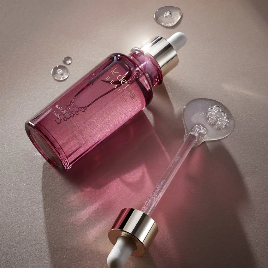 Clu00E9 de Peau Beautu00E9 Öl und Massage Radiant Multi Repair Oil von Clé de Peau Beauté